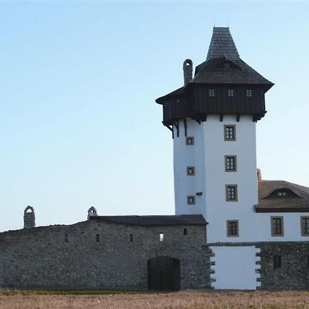 Penzion Hrad Frýdek-Místek Exteriör bild