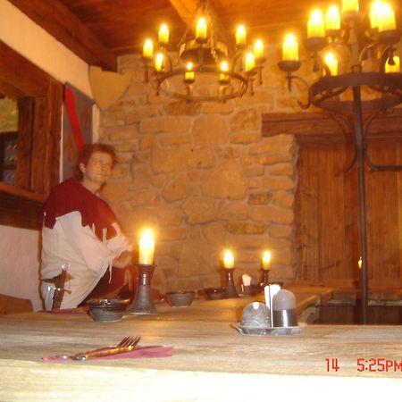 Penzion Hrad Frýdek-Místek Exteriör bild