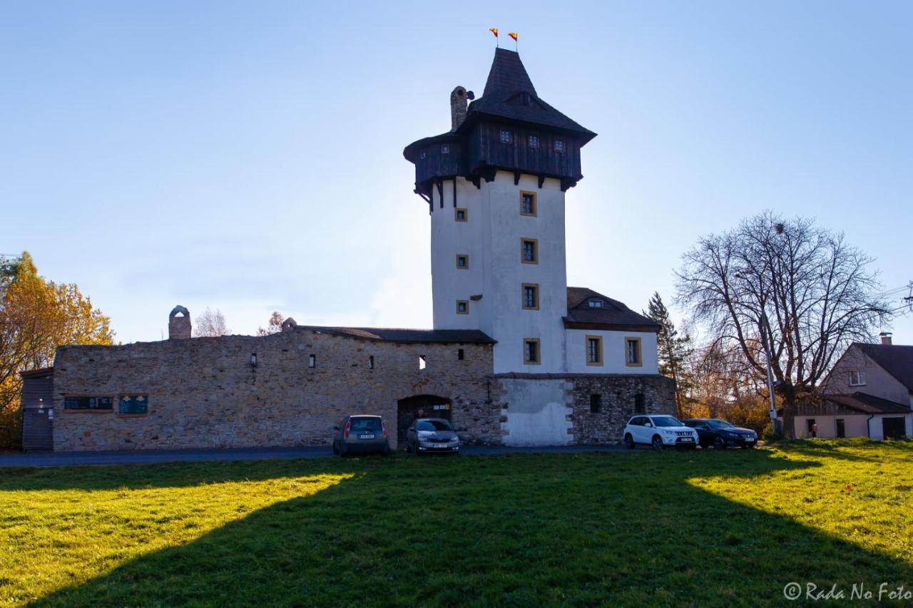 Penzion Hrad Frýdek-Místek Exteriör bild